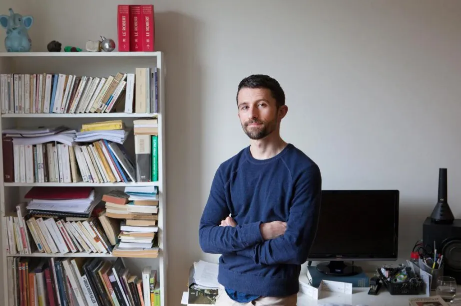 Sur la table de travail d'Étienne Lepage