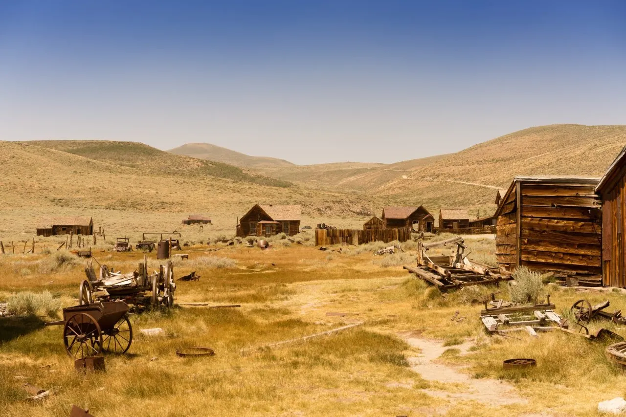 Re-visiter le récit colonial au musée et au théâtre : l’histoire de la conquête de l’Ouest et le western à Montréal