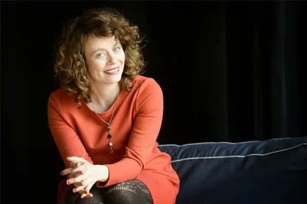 Rébecca Dérapse : l'art de la nuance