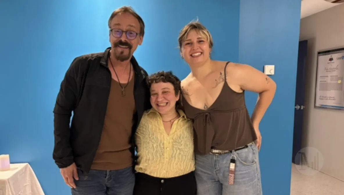 La pièce « La version qui n’intéresse personne » (Avec Lyraël Dauphin et Mélissa Iguer, interprètes)
