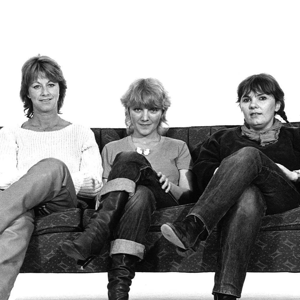 La trampoline est à deux pieds du plafond!