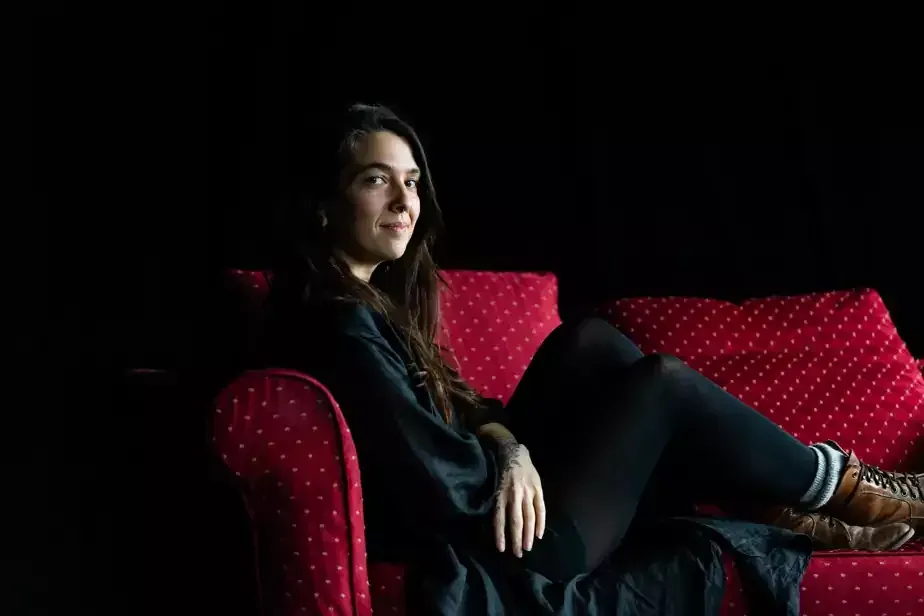 Soleil Launière : tiraillée entre deux identités