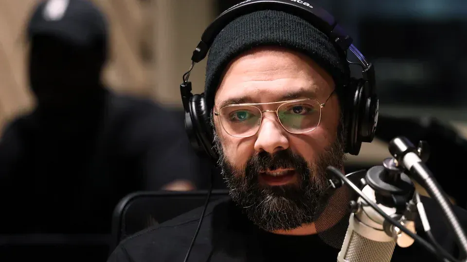 Tinder littéraire : les identités multiples de Mani Soleymanlou et de Stephie Mazunya